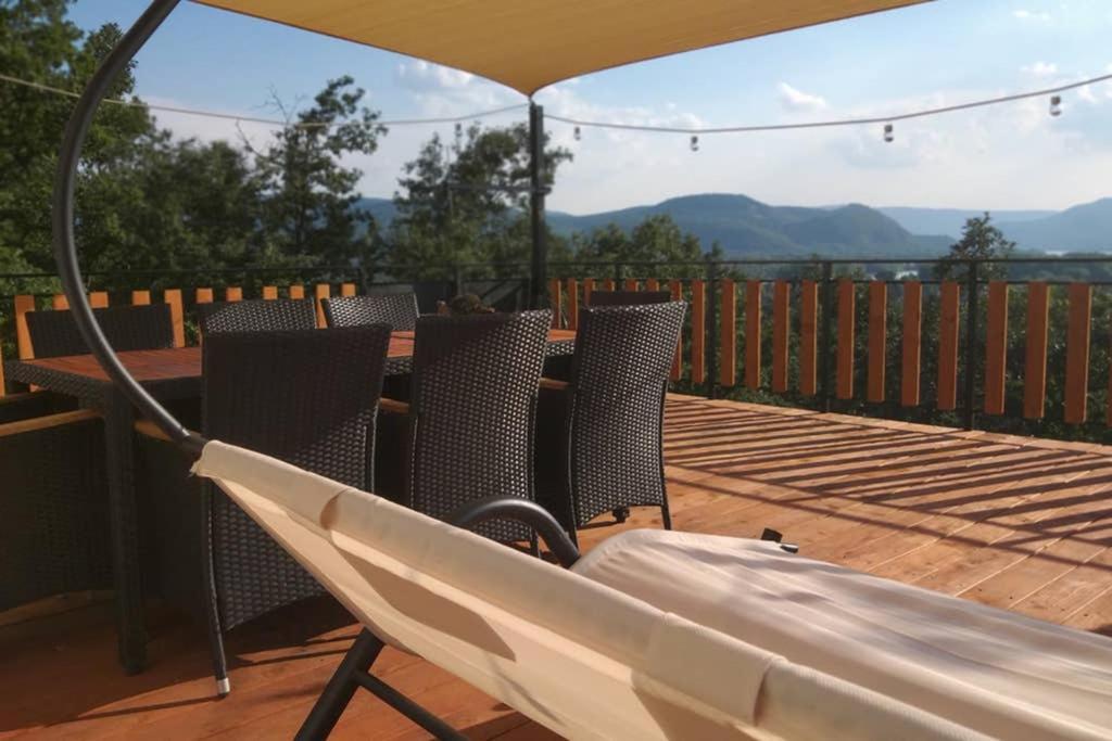 Toelgyerdo Apartman Kismaros Exterior foto